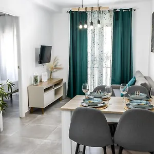lineros-nuevo-apartamento-junto-a-la-mezquita-y-juderia.es-andalucia.com/